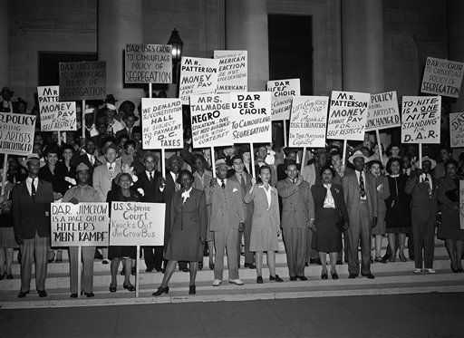 Picket Discrimination